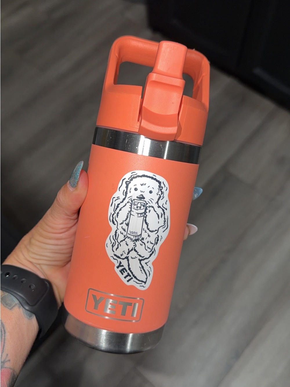 Yeti coral colour Stainless Steel Water Bottle